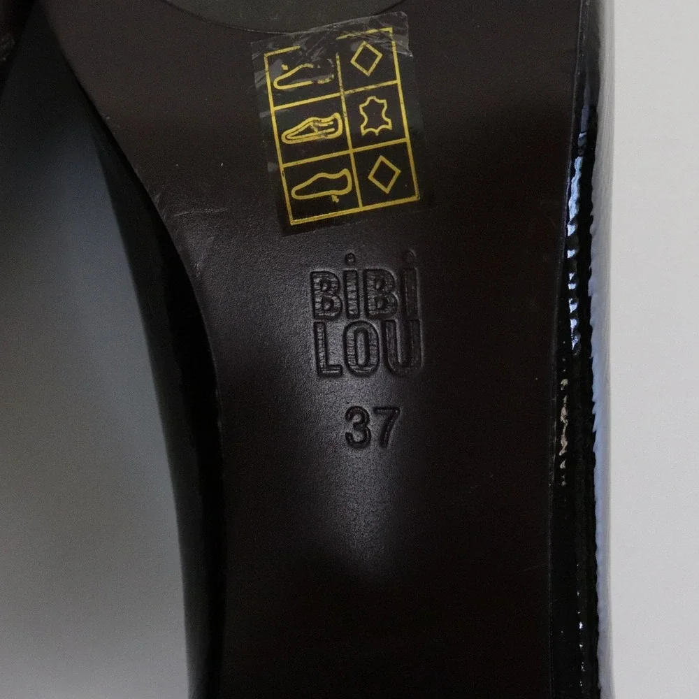 Anthropologie Bibi Lou Valencia Loafer Pumps Heels Black Patent Leather 37 6.5